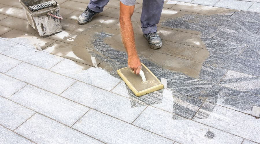 Professional residential roofers in Delta, IA